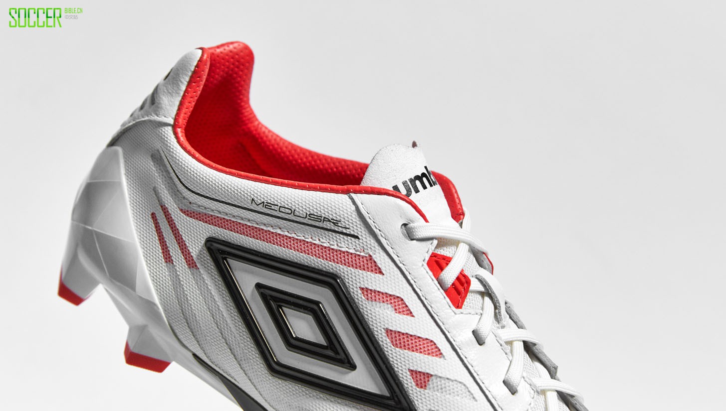 umbro-velocita-blk-img17