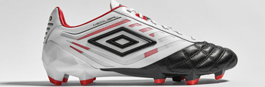 Umbro Medusae "White/Black/Grenadine" : Football Boots : Soccer Bible