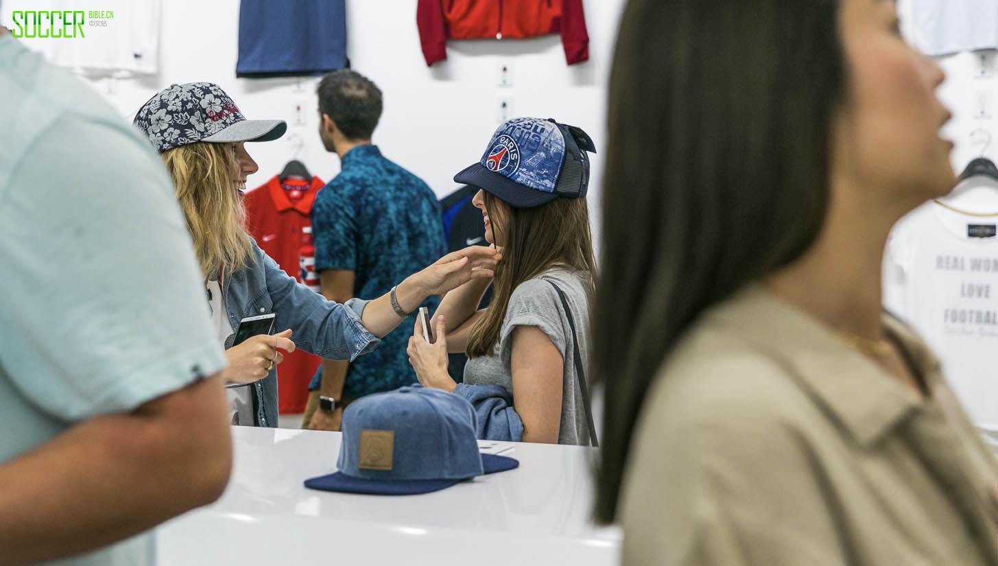 la-psg-la-galerie_0008_1e4a1819