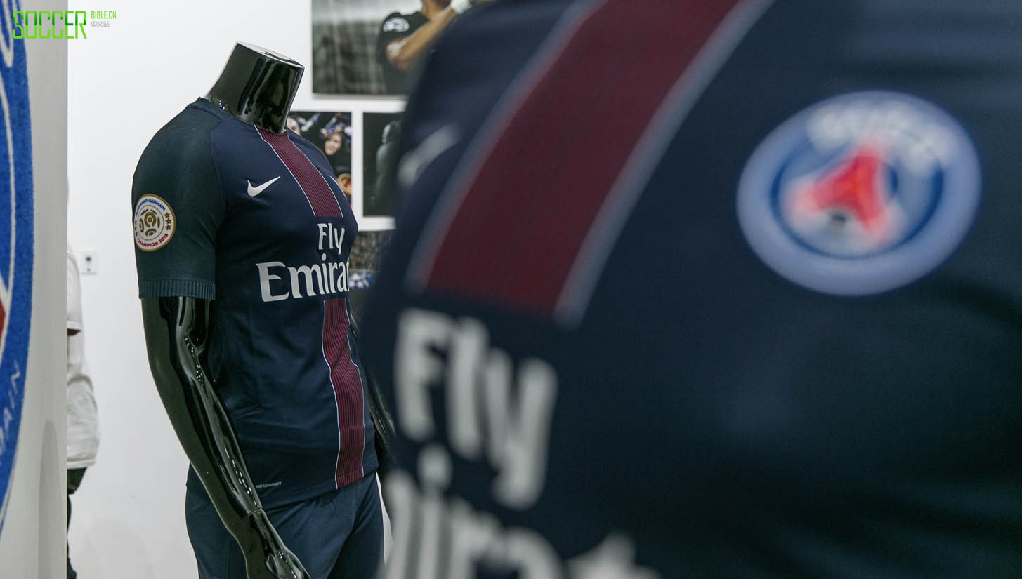 la-psg-la-galerie_0010_1e4a1787