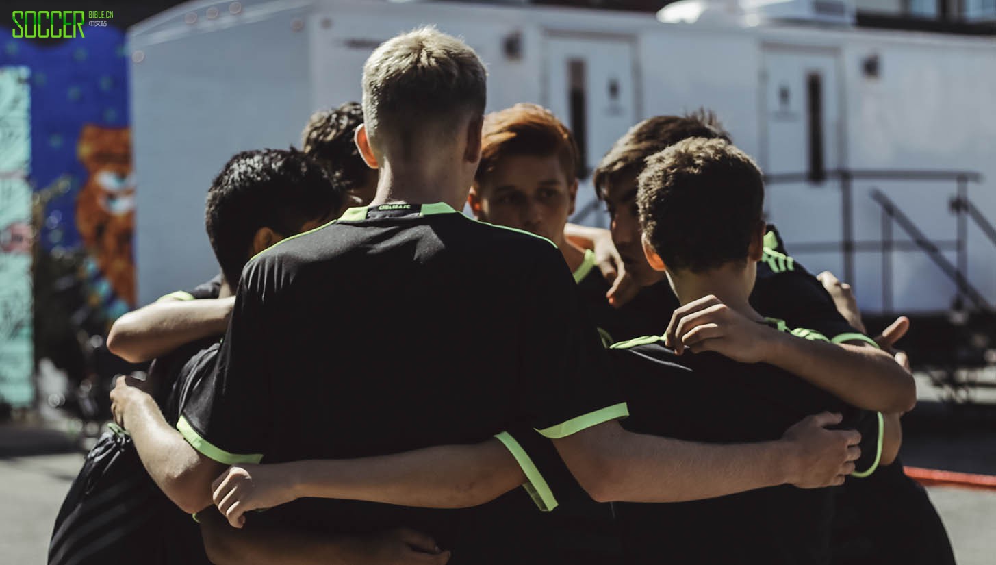 chelsea-x-adidas-la_0003_untitled-54