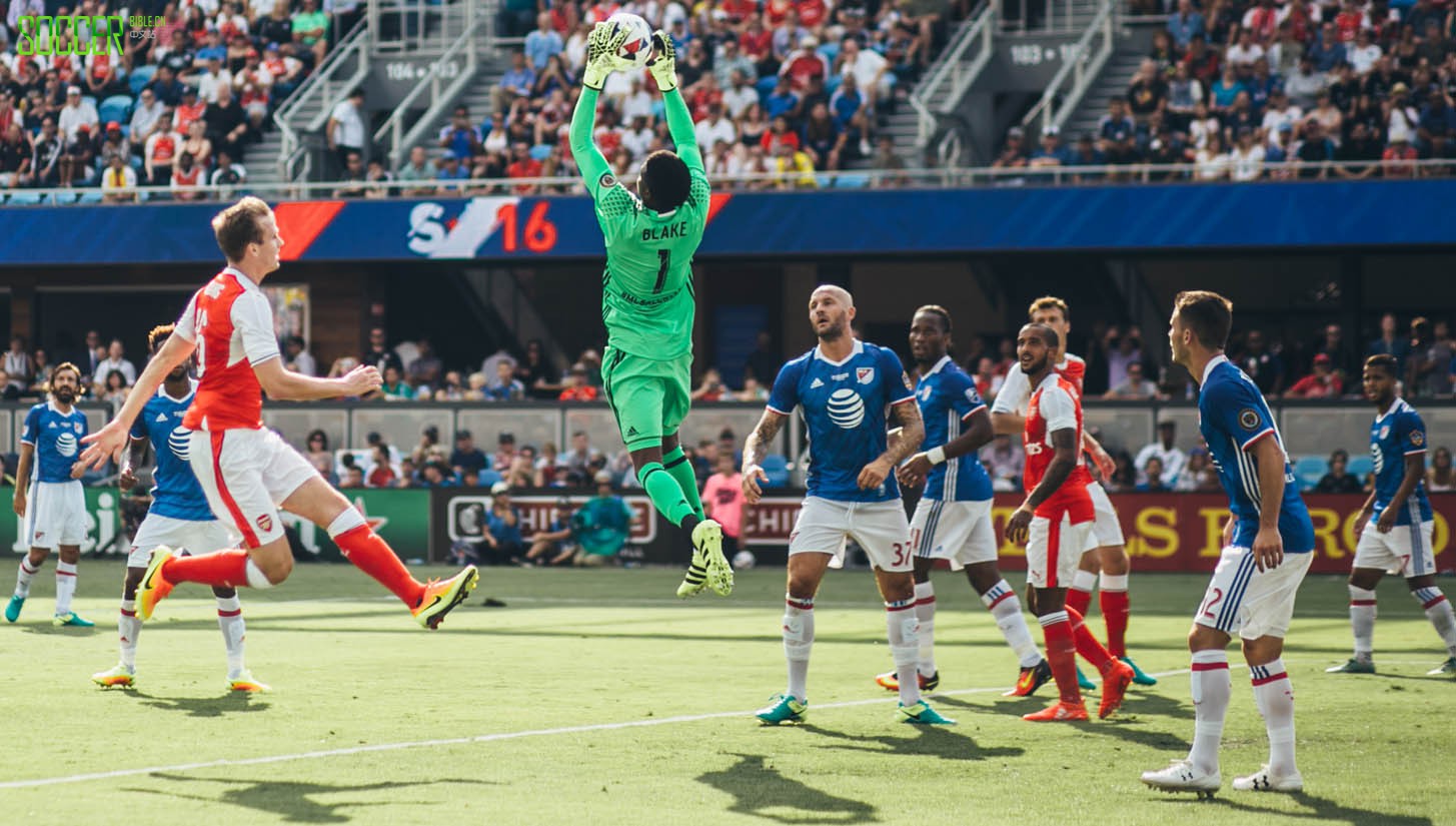 web-all-star-mls-soccerbible_0006_img_5062