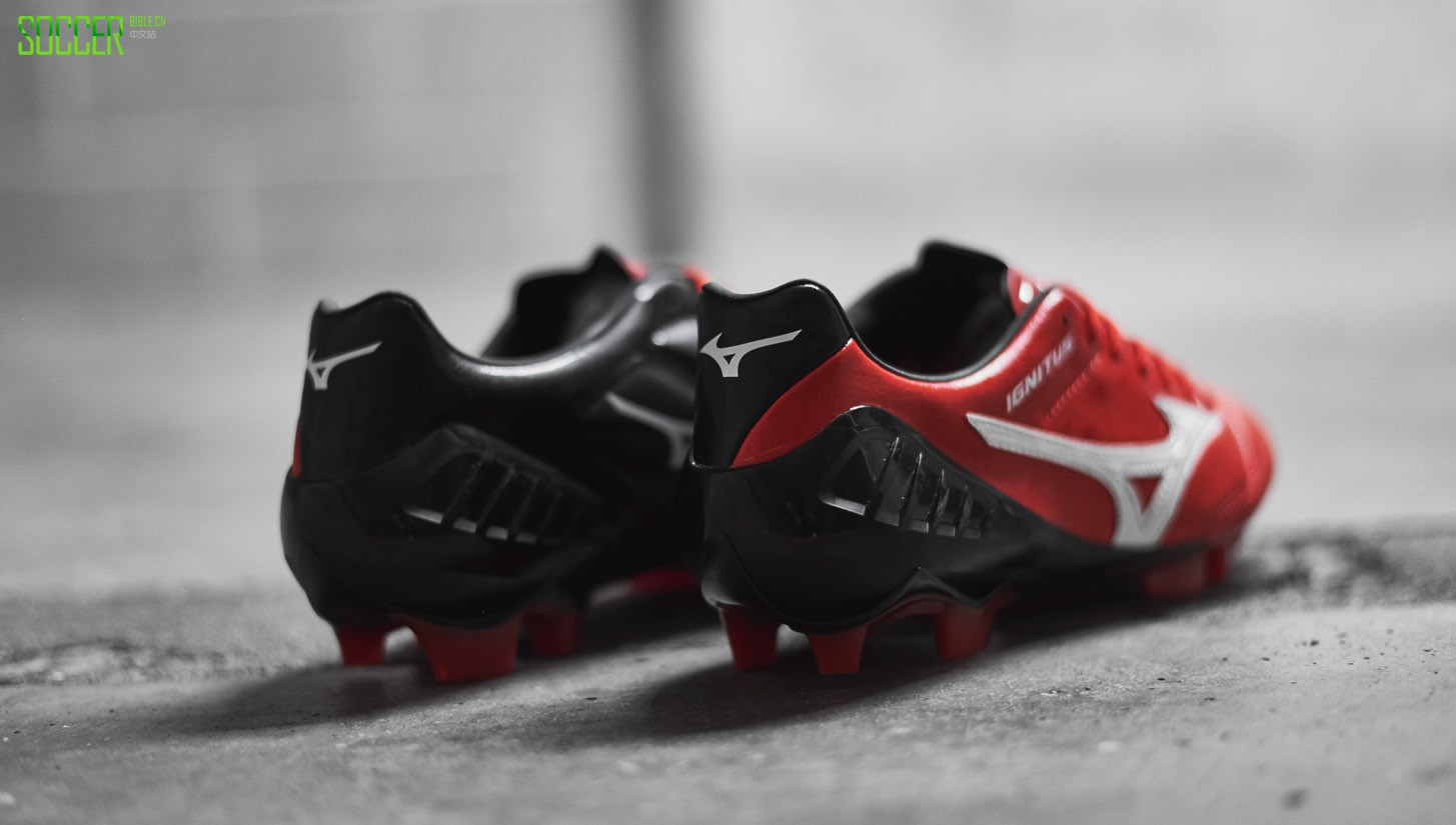 mizuno-red-ignitus-3-img6