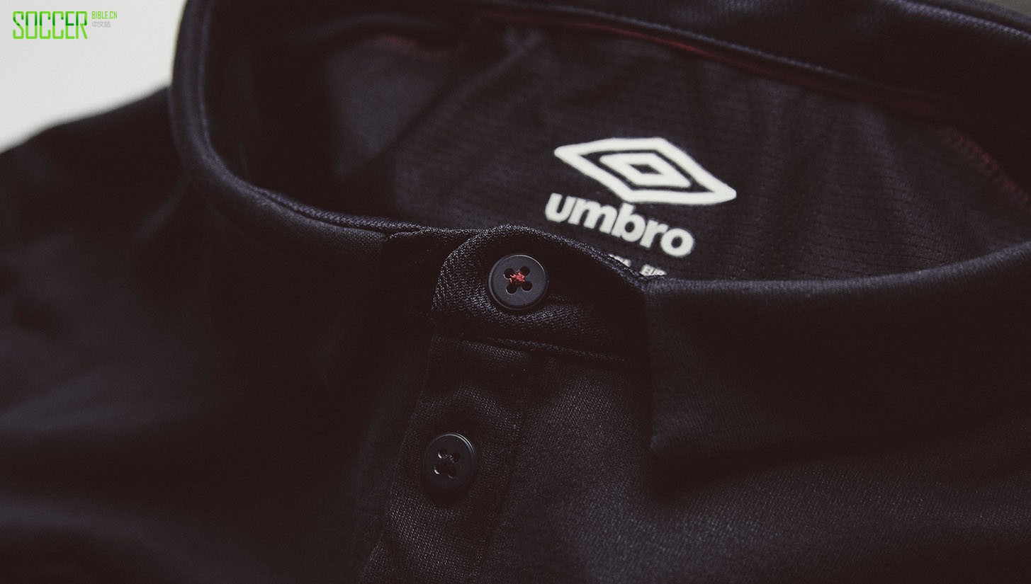 umbro-the-iron-works_0005_west-ham-tiwfc-10