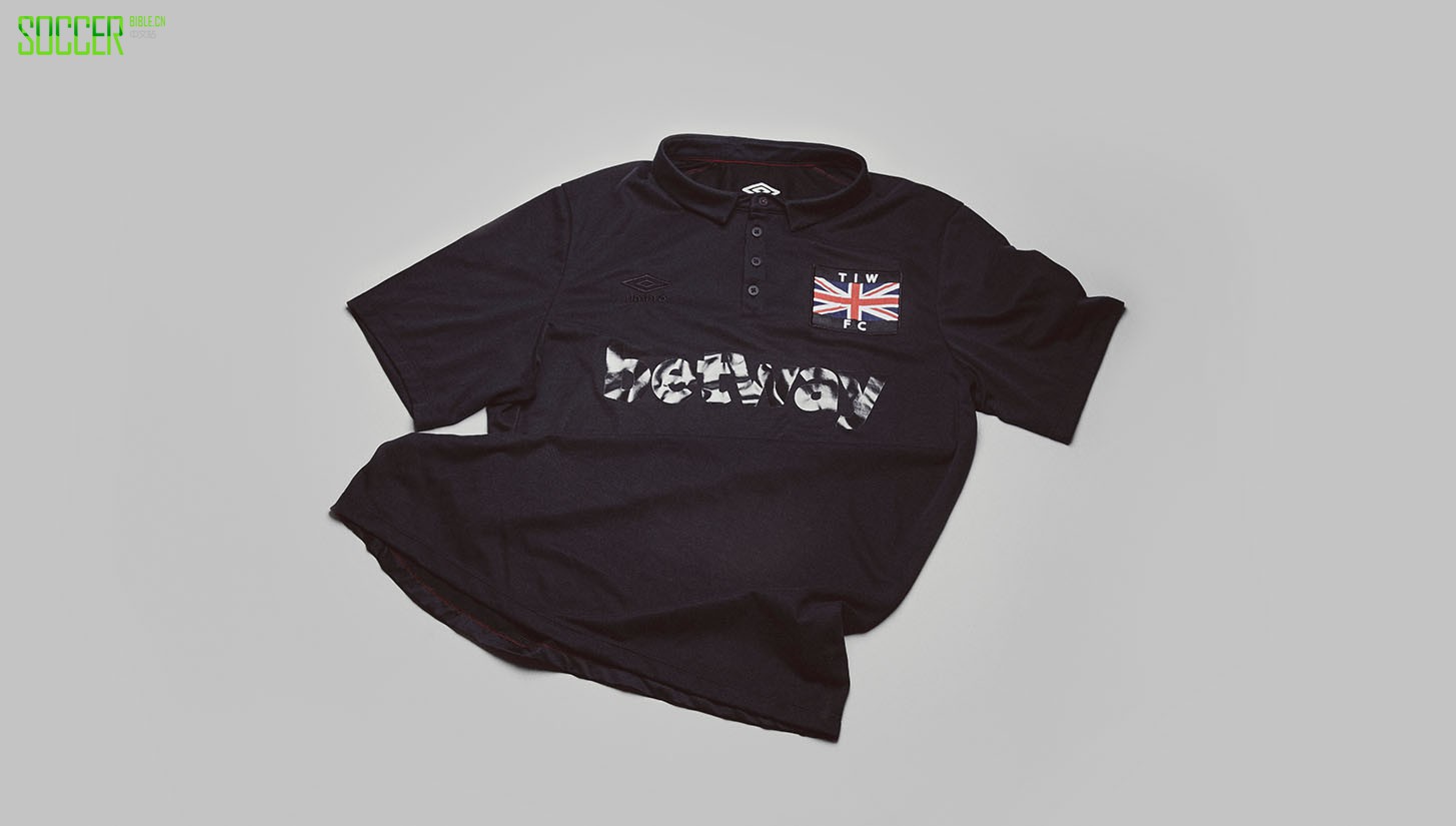 umbro-the-iron-works_0003_west-ham-tiwfc-12
