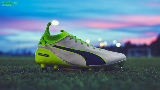 PUMA <font color=red>evo</font>TOUCH Pro "Birch/Peacoat/Safety Yellow" : Football Boots : Soccer Bible