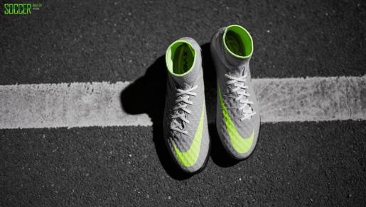 Closer Look | Nike <font color=red>Hypervenom</font>X Heritage Pack : Football Boots : Soccer Bible