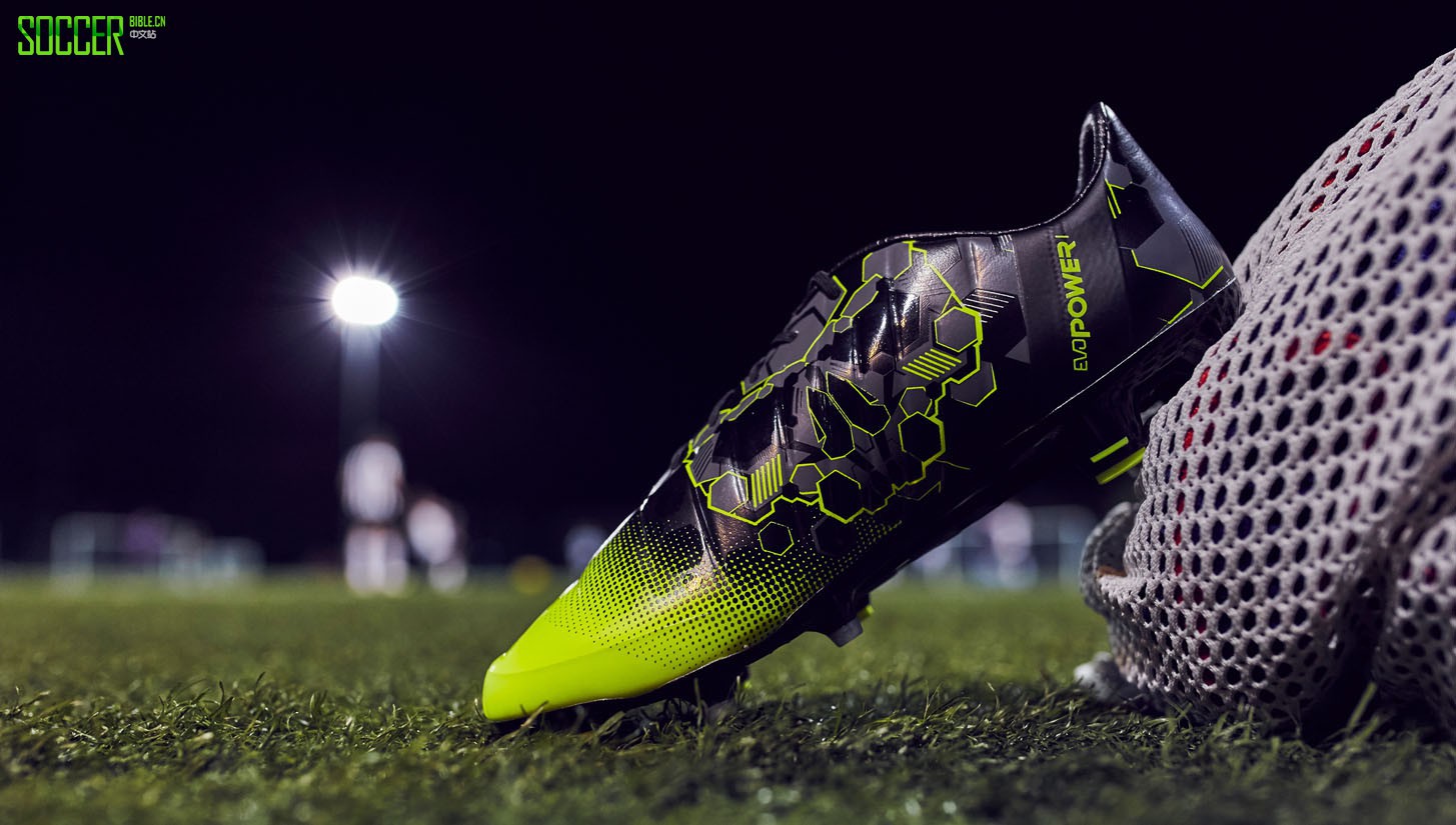 PUMAevoPOWER 1.3 GraphicЬ