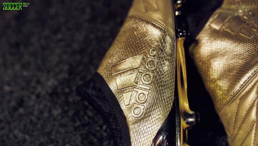 ϴ˹̫սX 16+ PurechaosɫЬ