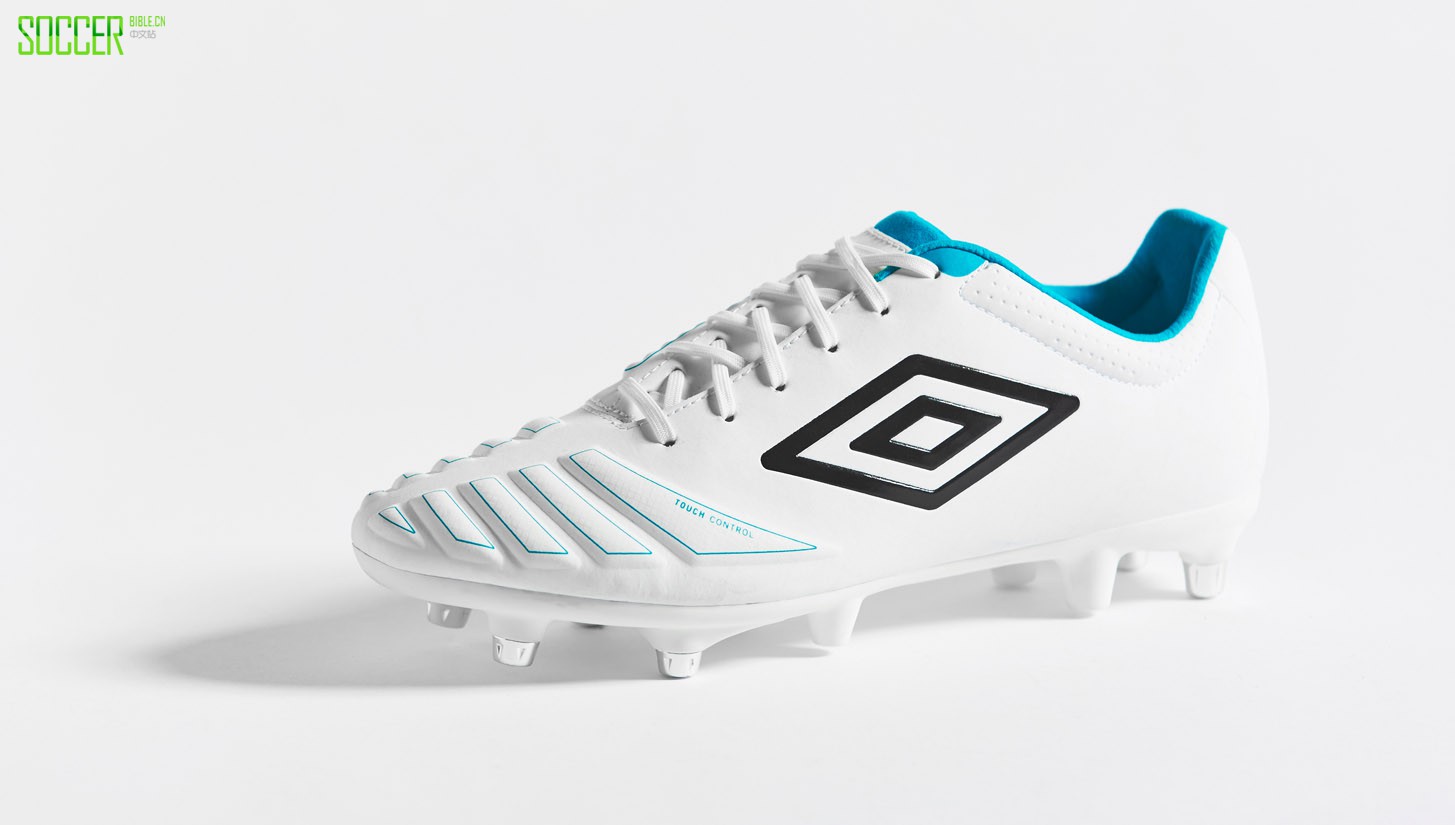 Umbro UX Accuro "White/Black/Bluebird" : Football Boots : Soccer Bible