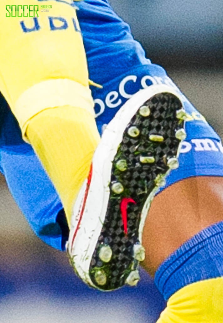 Kevin-Prince Boateng (Las Palmas) Nike Tiempo Legend IV Elite