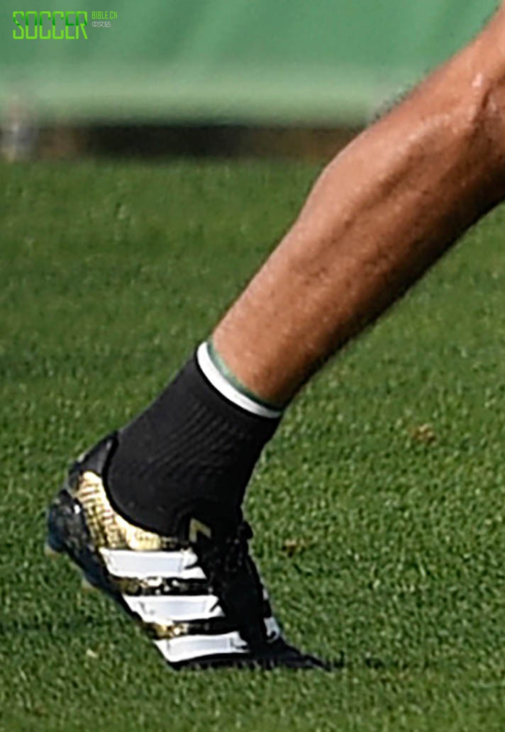 Bas Dost (Sporting Lisbon) adidas ACE 16.1