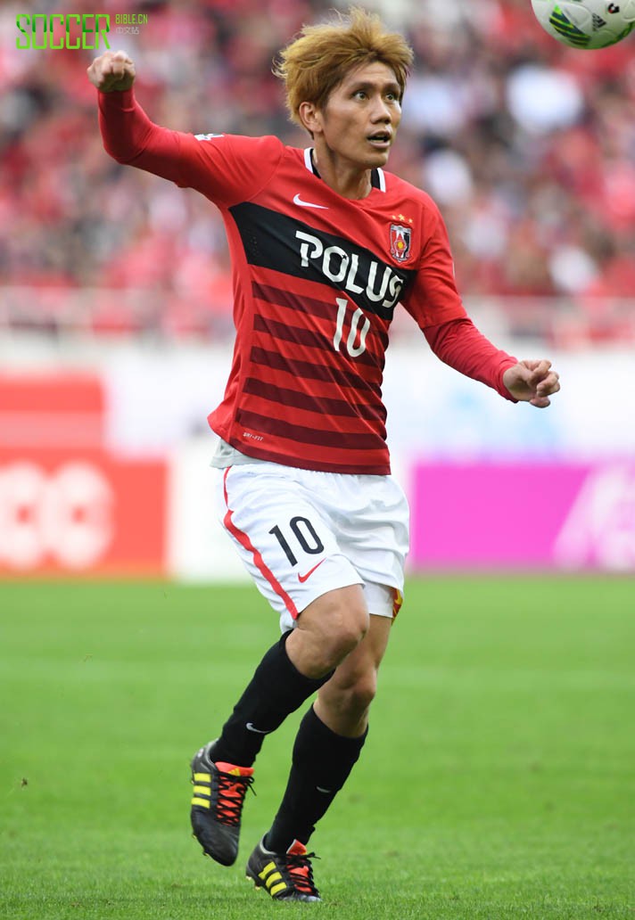 Yosuke Kashiwaga (Urawa Red Diamonds) adidas Gloro 16.1