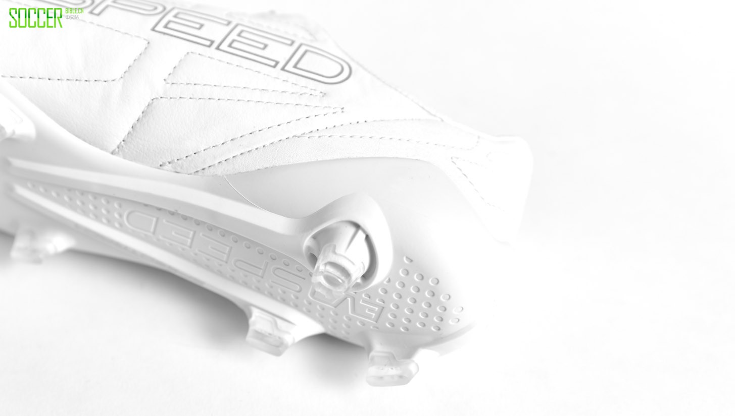 evospeed-white-leather-img4