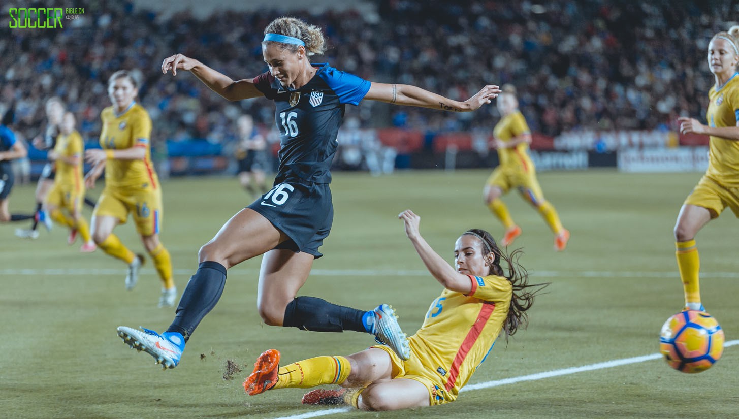 uswnt-v-romania-framed_0026_1e4a0073