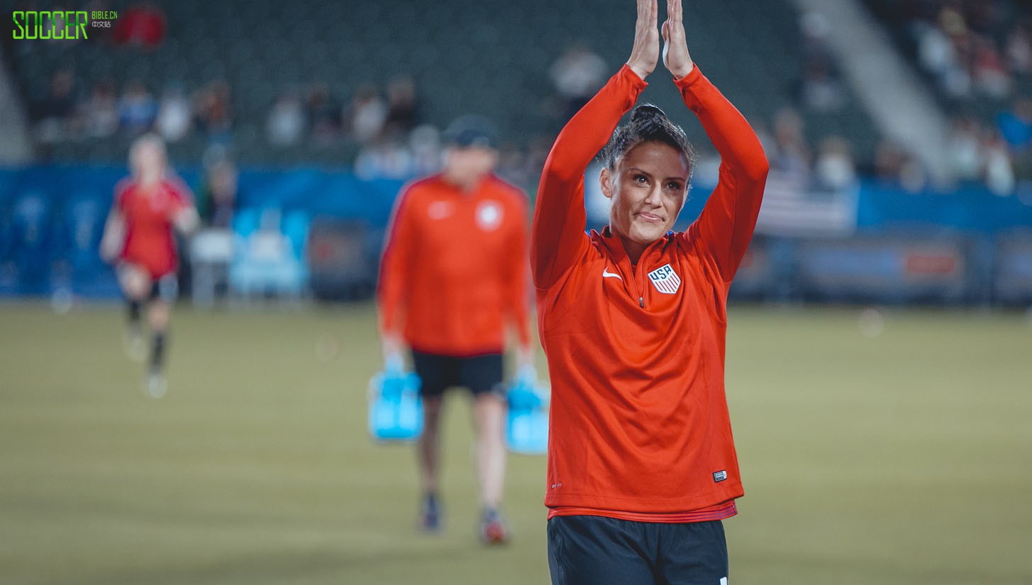 uswnt-v-romania-framed_0033_1e4a0005