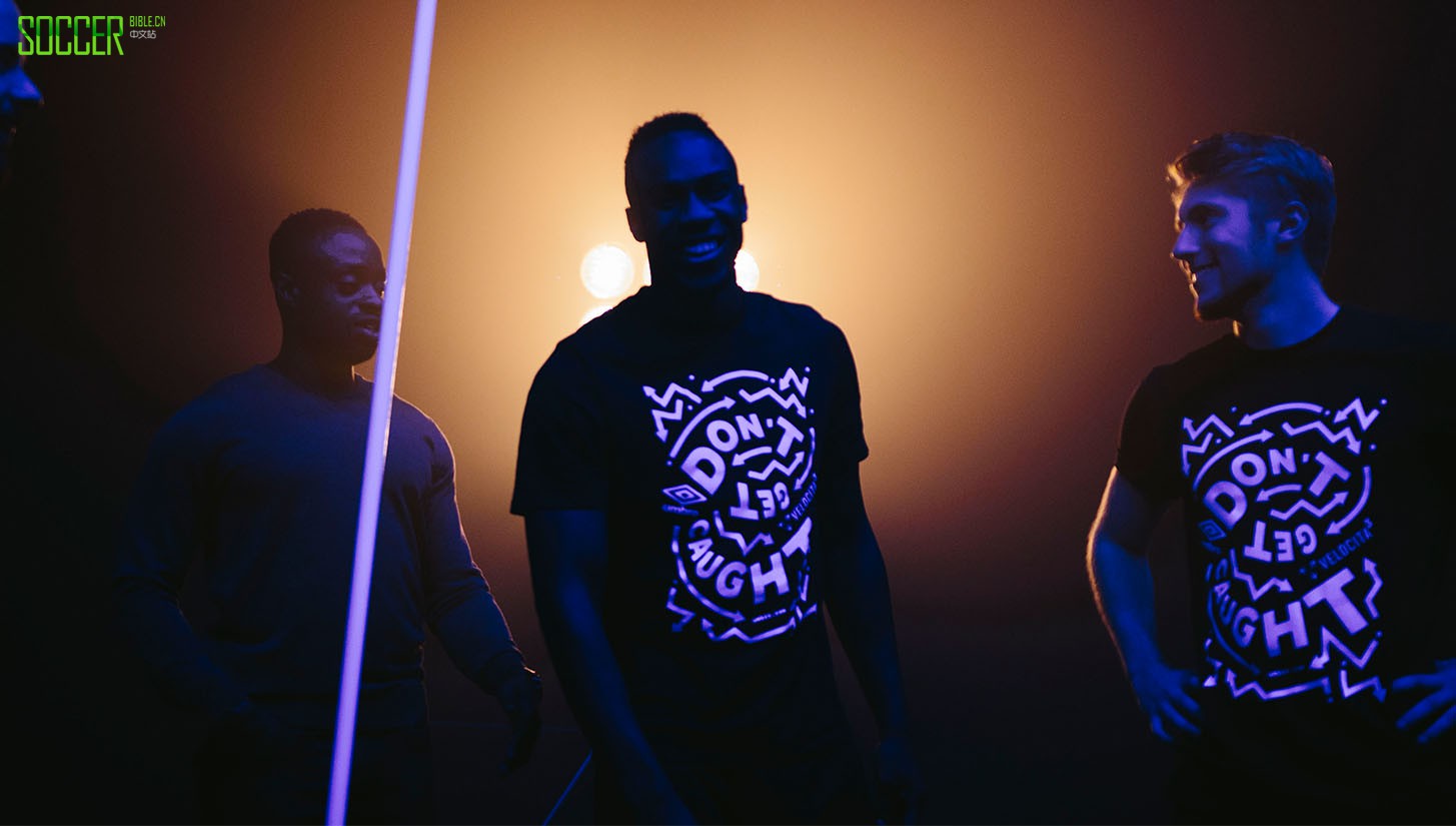 michail-antonio_0066__56a8659_jpg