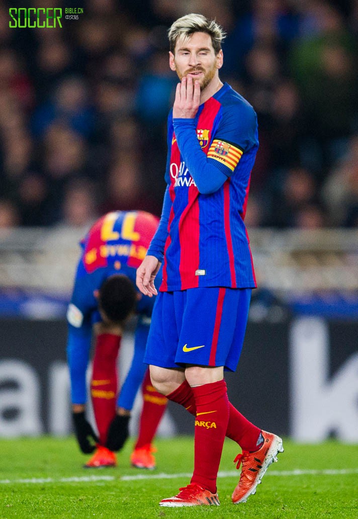 Lionel Messi (Barcelona) adidas Messi 16.1