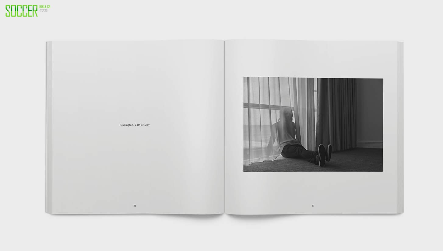 kasabian-underdogs_0007_website_26-27