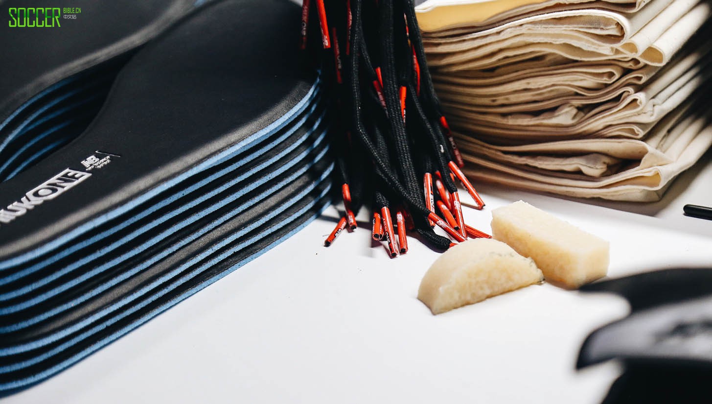 nb-made-in-uk-making-of_0009_img_4174