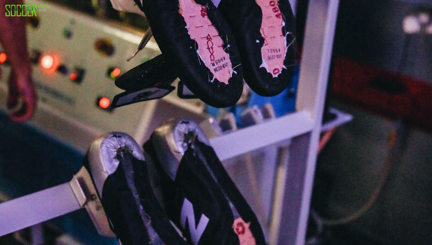 nb-made-in-uk-making-of_0018_img_4160