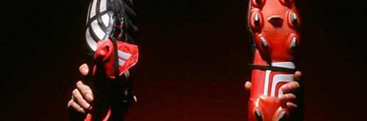 һ���˵�����Ь�黳��Adidas Predator Mania