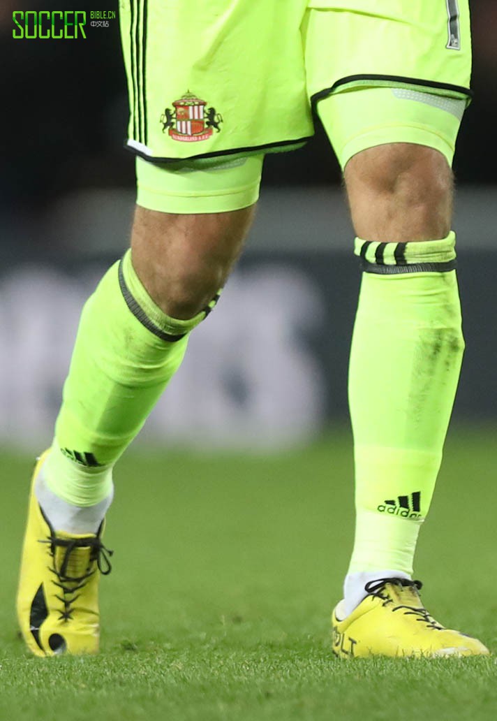 Vito Mannone (Sunderland) Concave Volt+