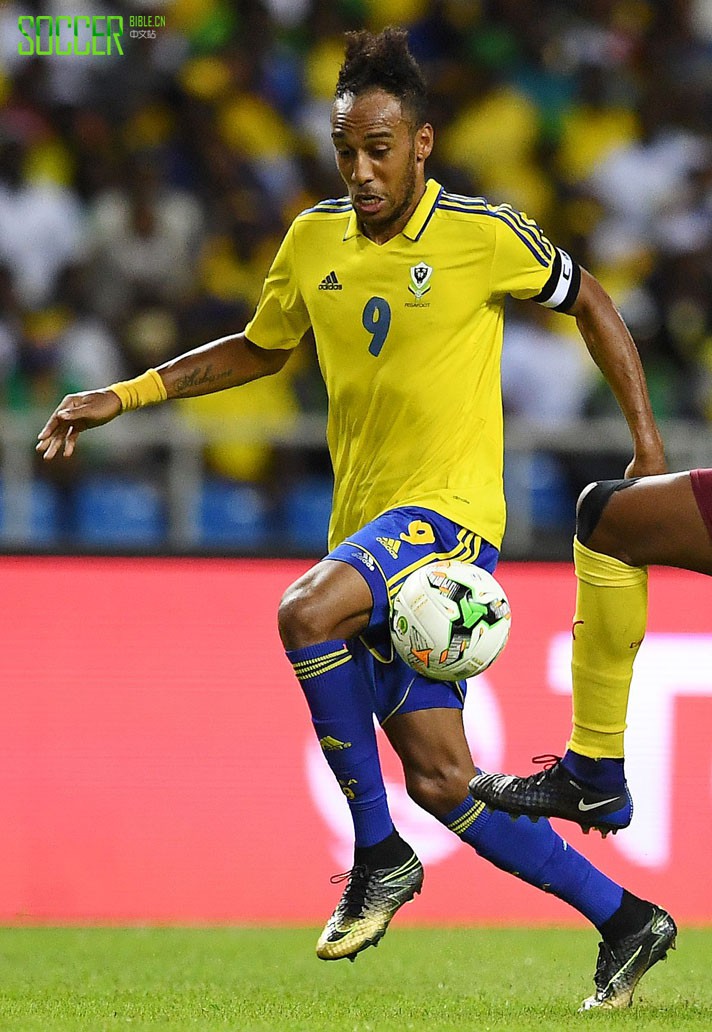 Pierre-Emerick Aubameyang (Gabon) Nike Hypervenom Phantom II