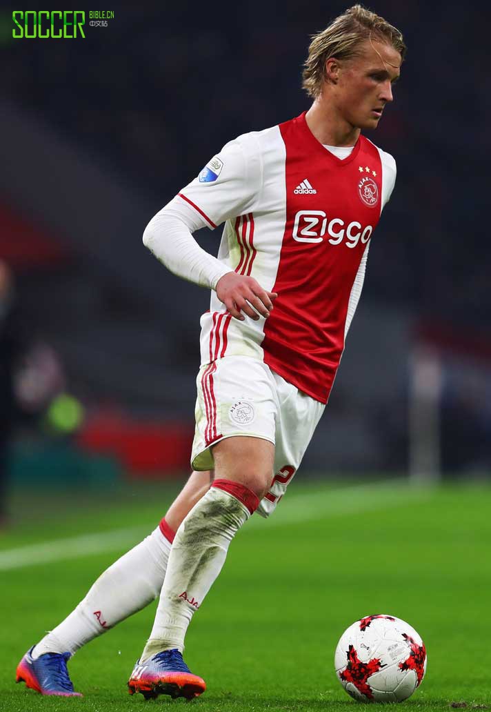 Kasper Dolberg (Ajax) adidas Messi 16.1 Blue Blast