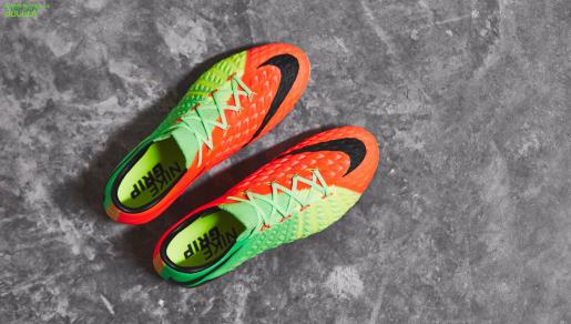 A Closer Look at the Nike <font color=red>Hypervenom</font> Phantom 3 : Football Boots : Soccer Bible