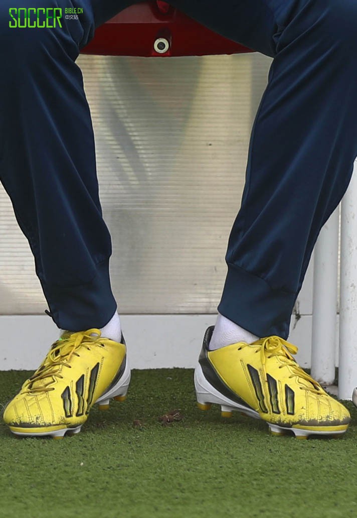 Jamie Collins (Sutton United) adidas F50 adizero
