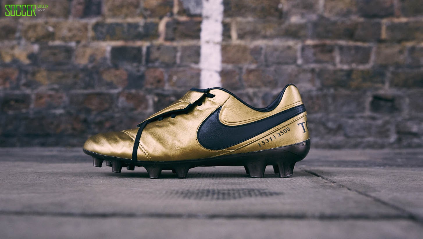 totti-closer-look-12