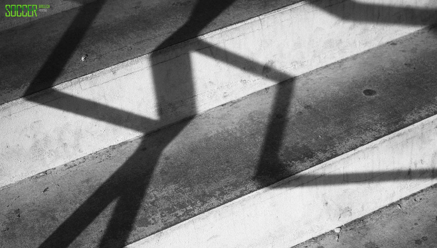 fiorentina-women-by-scott-dukes_0017_layer-10