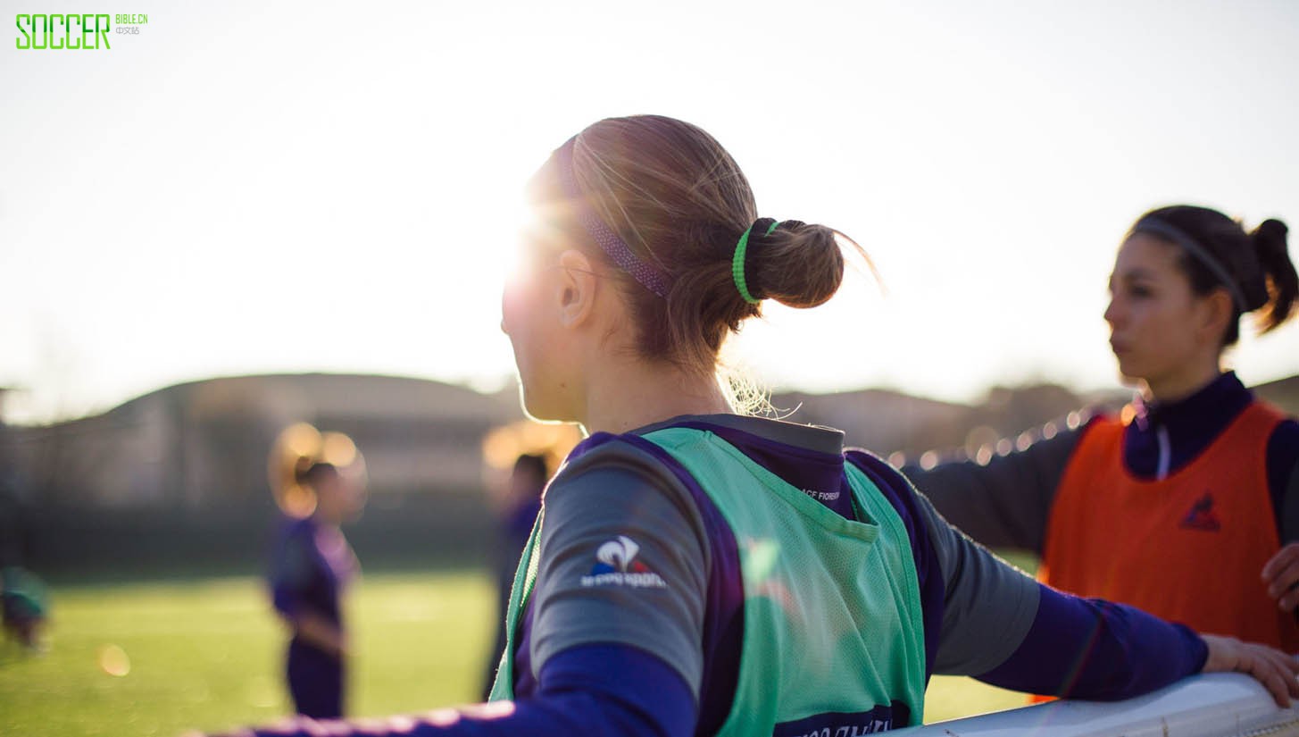 fiorentina-women-by-scott-dukes_0023_layer-4