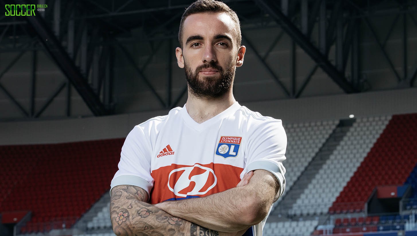 lyon-kits-17-18_0007_ol-fifou-8010