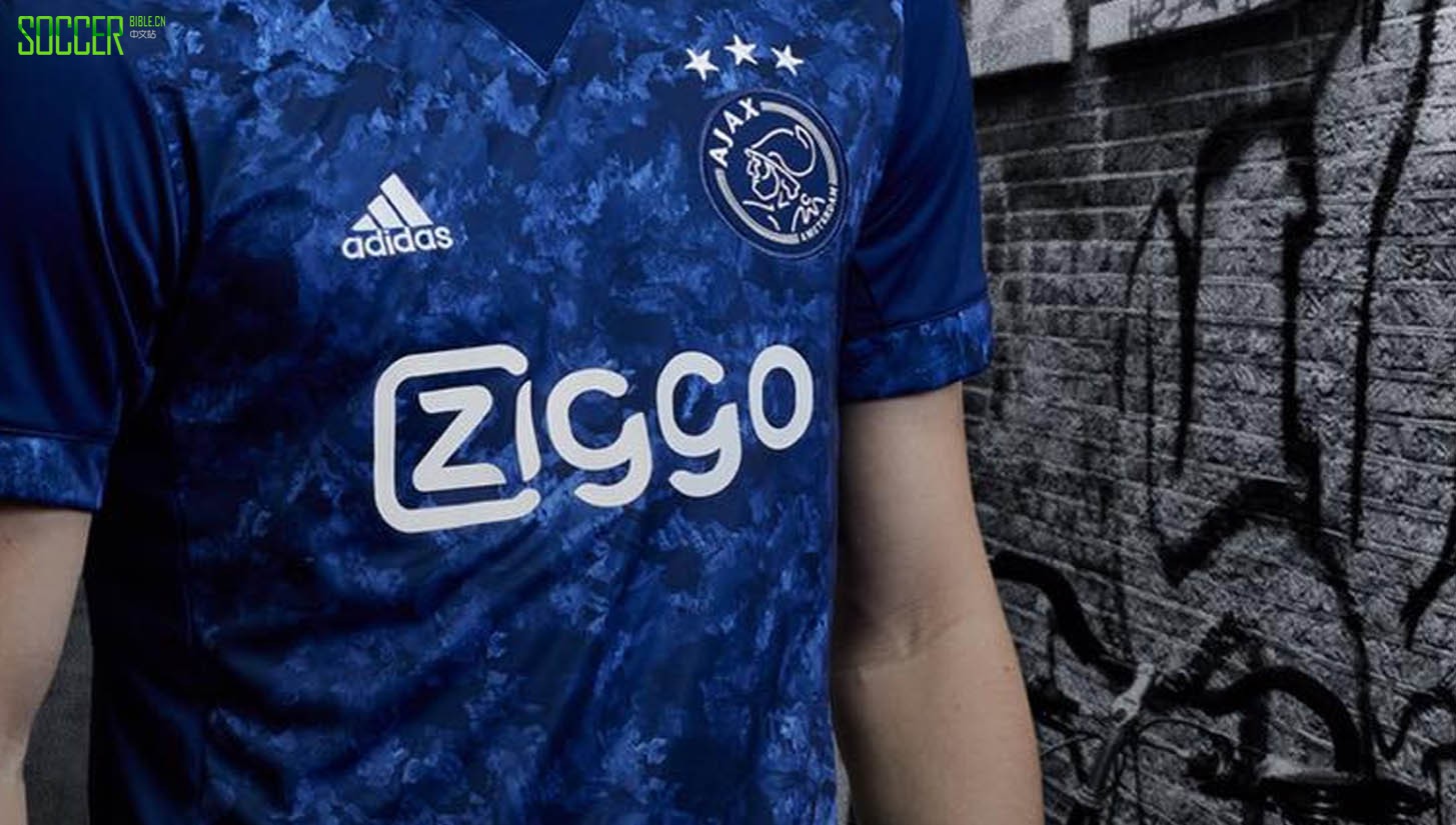 ajax-16-17-by-adidas-soccerbible_0003_layer-1