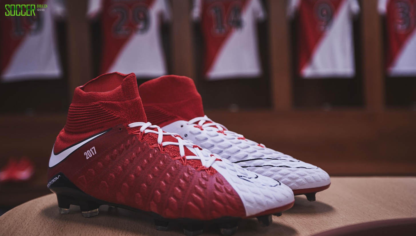 monaco-nikeid-pack-soccerbible_0005_layer-3