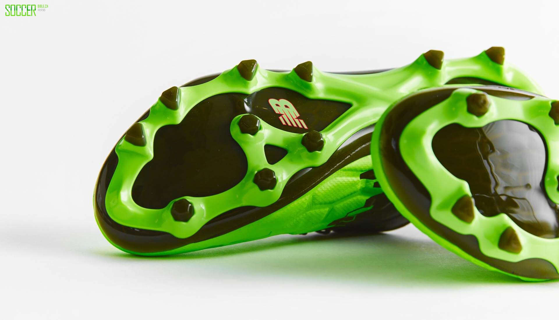 new-balance-visaro-2-boots-1