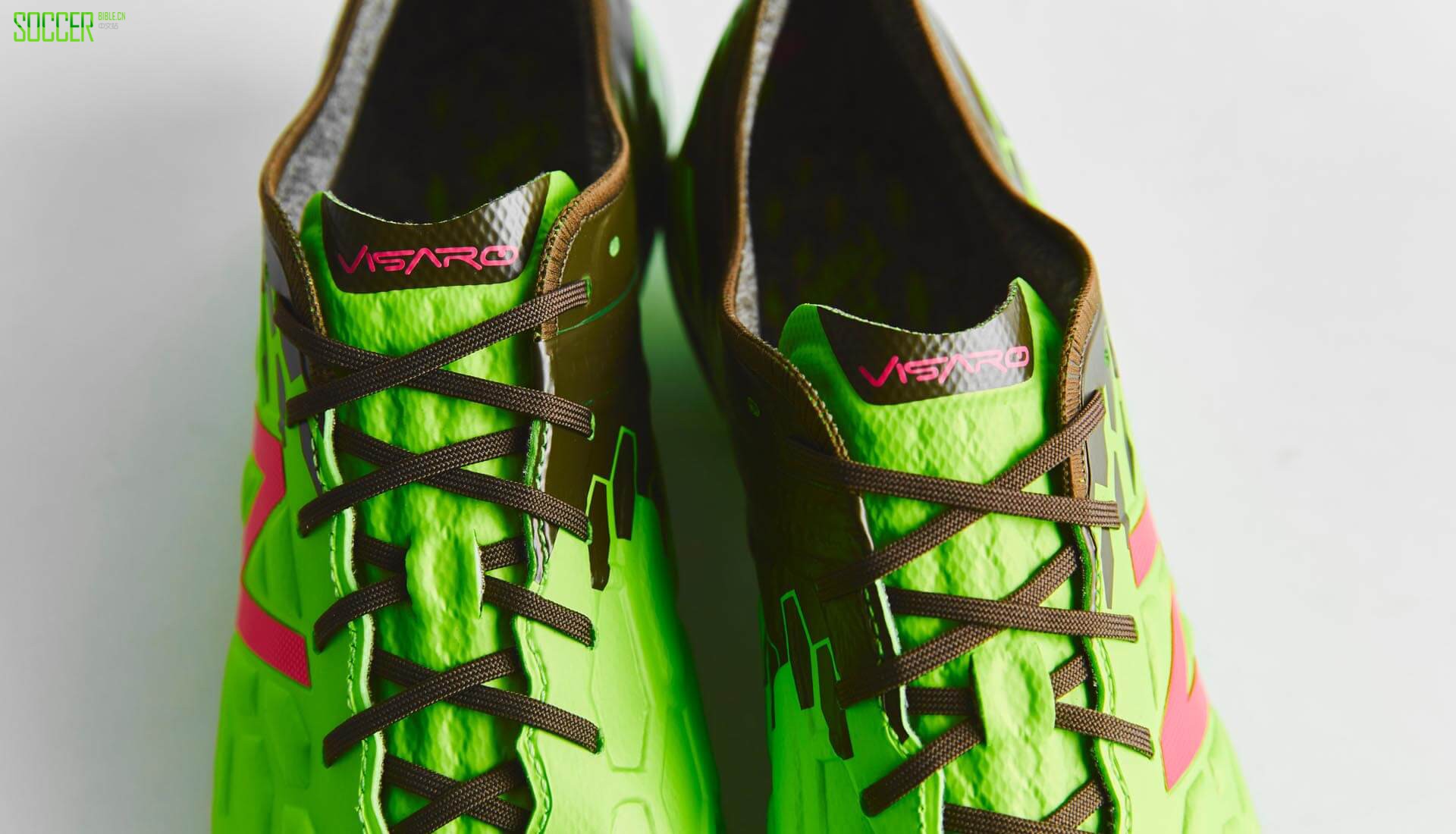 new-balance-visaro-2-boots-4