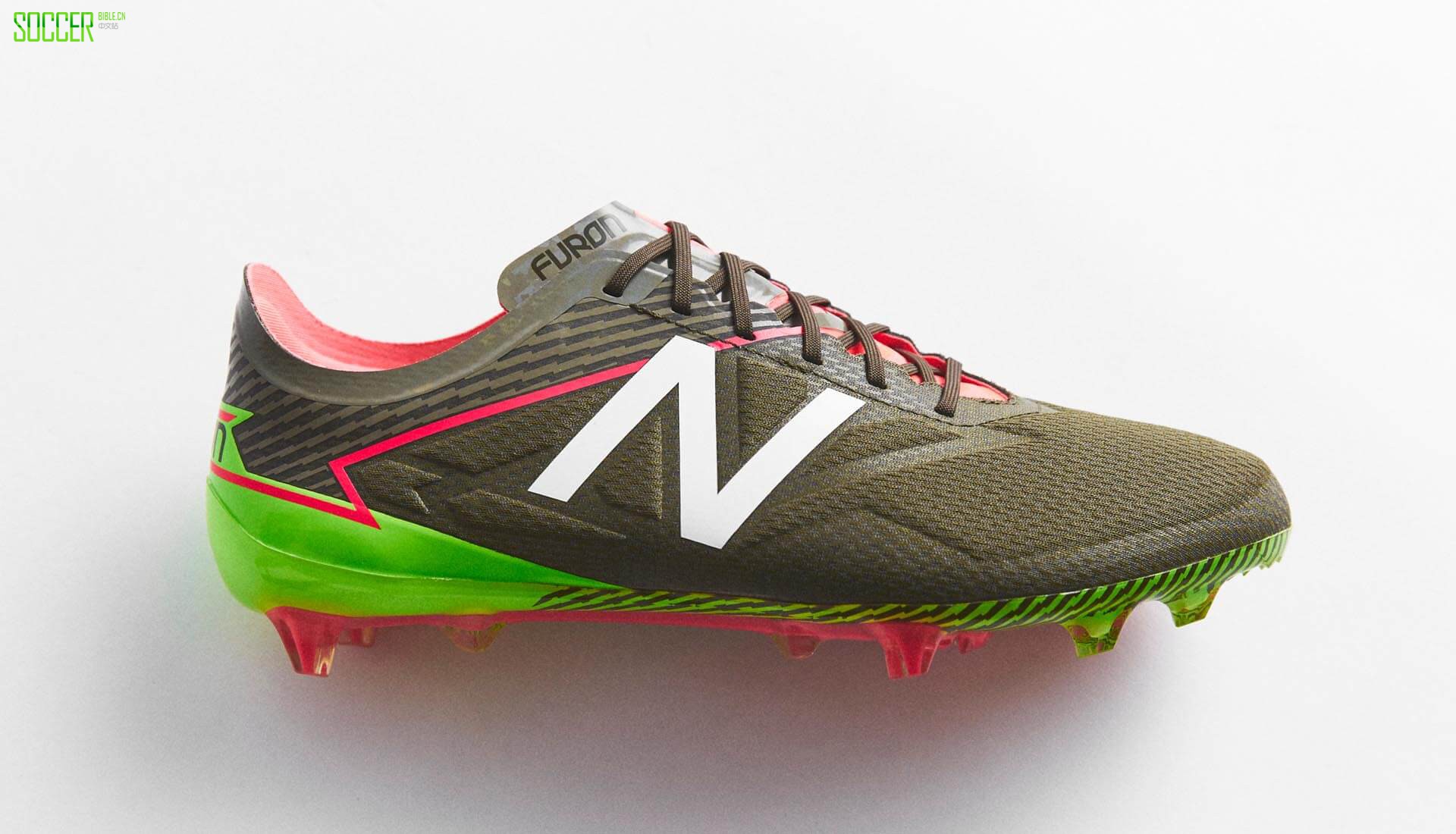 new-balance-furon-3-boots-6