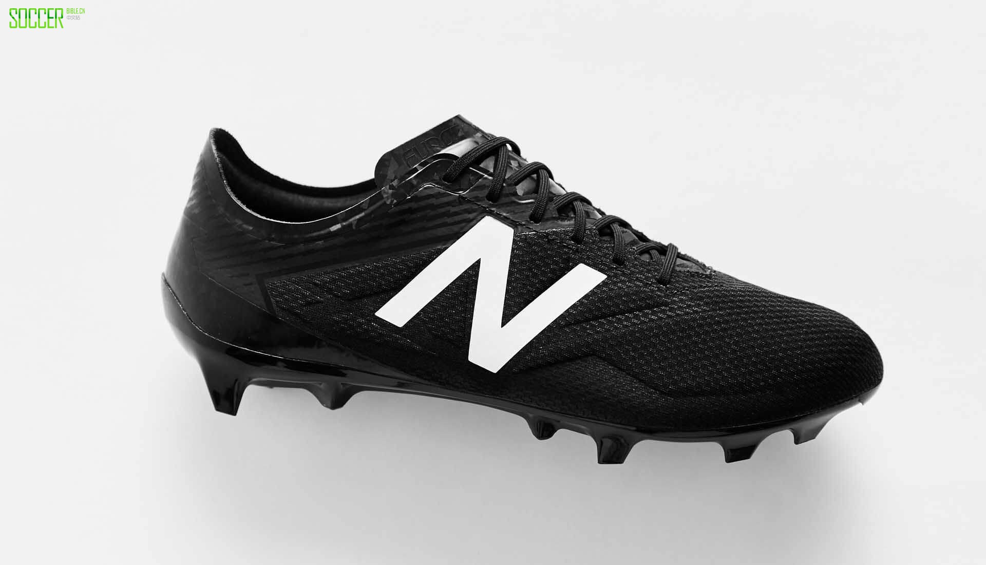 new-balance-blk-wht-14