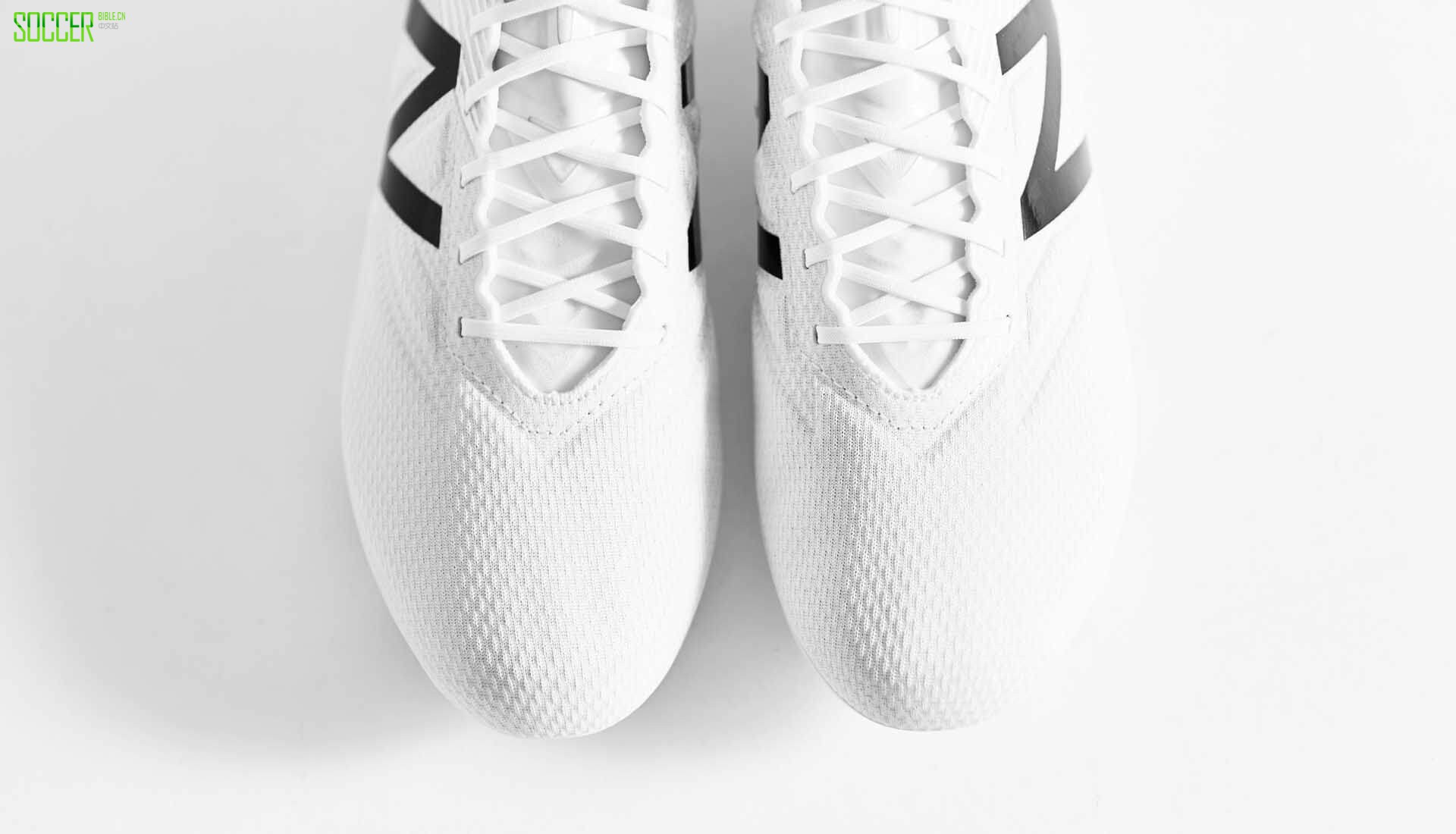 new-balance-blk-wht-16