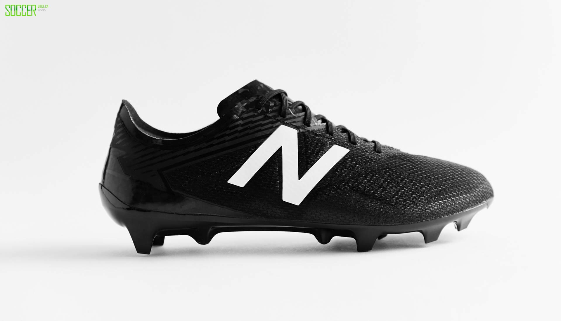 new-balance-blk-wht-2