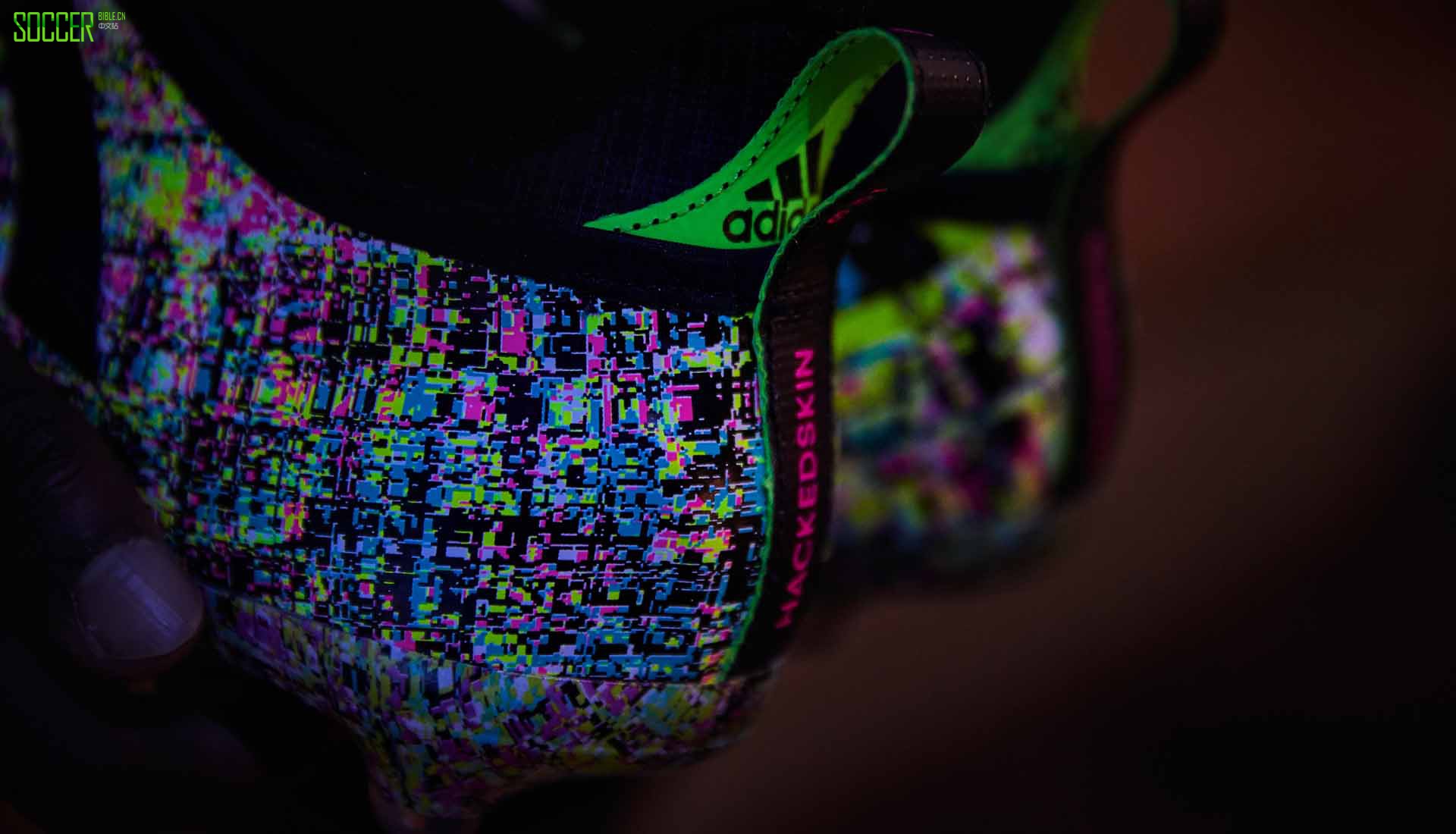 glitch-france-10-min