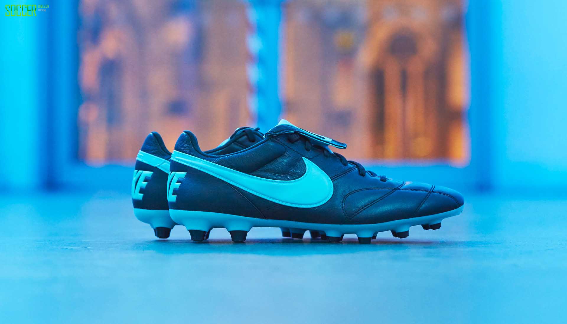 tab-nike-premier-black-blue-min