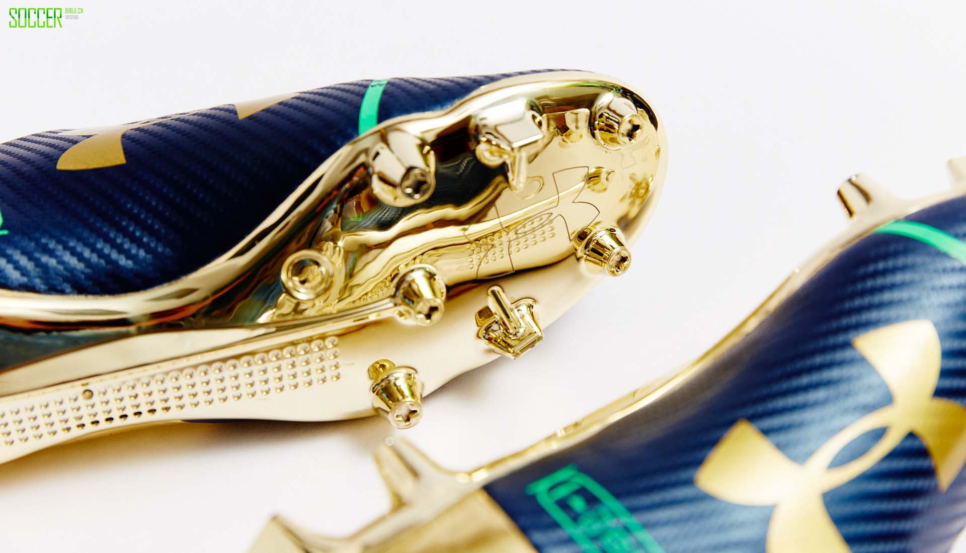 under-armour-dreamchaser-boots-3