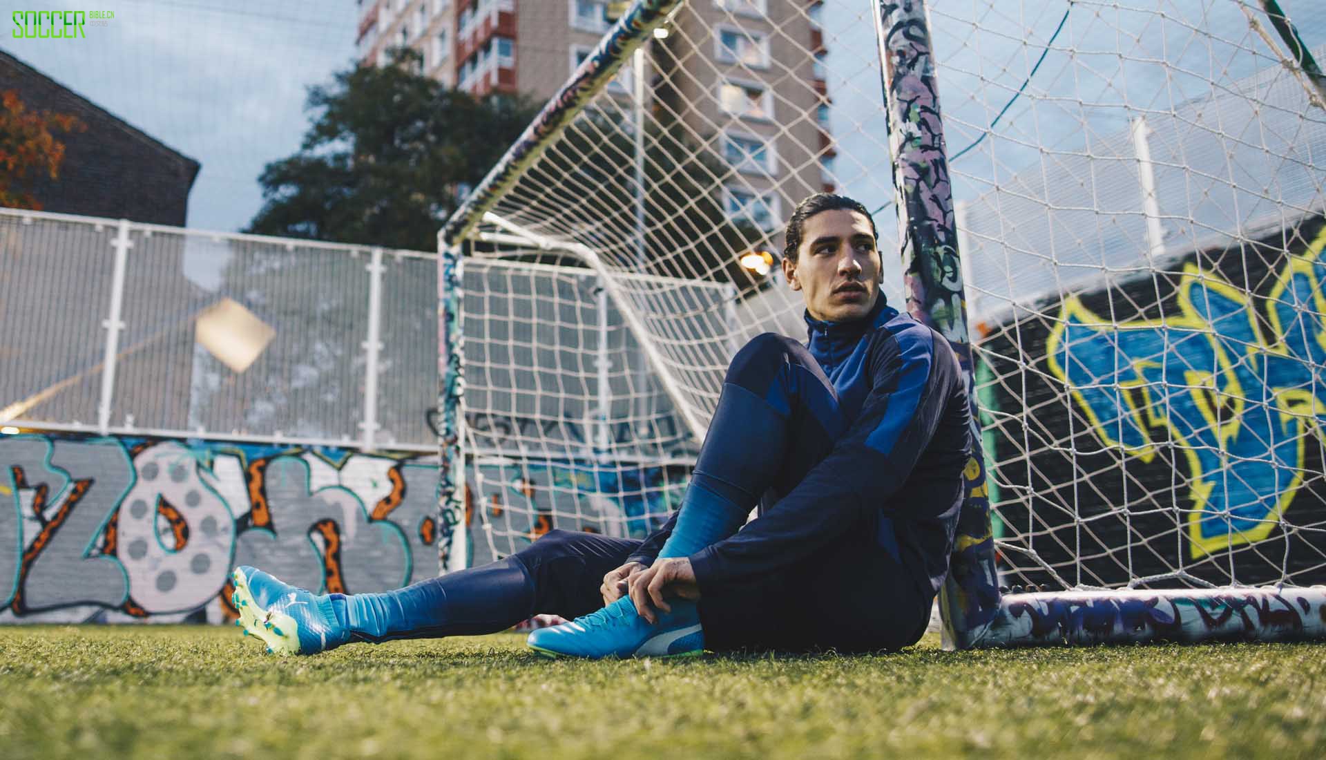 5-bellerin-one-lookbook-puma-min