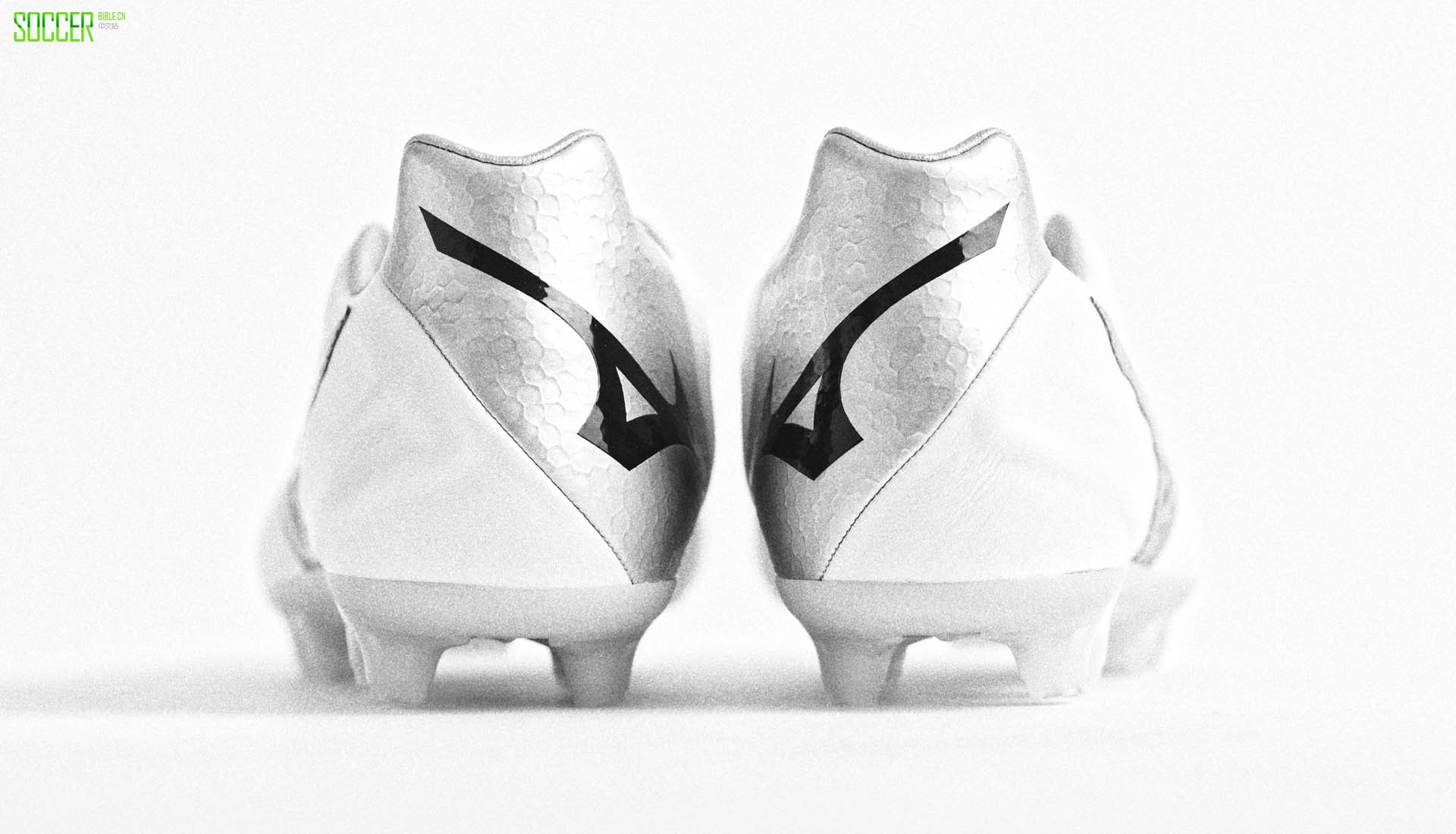 6-mizuno-rebula-v1-white