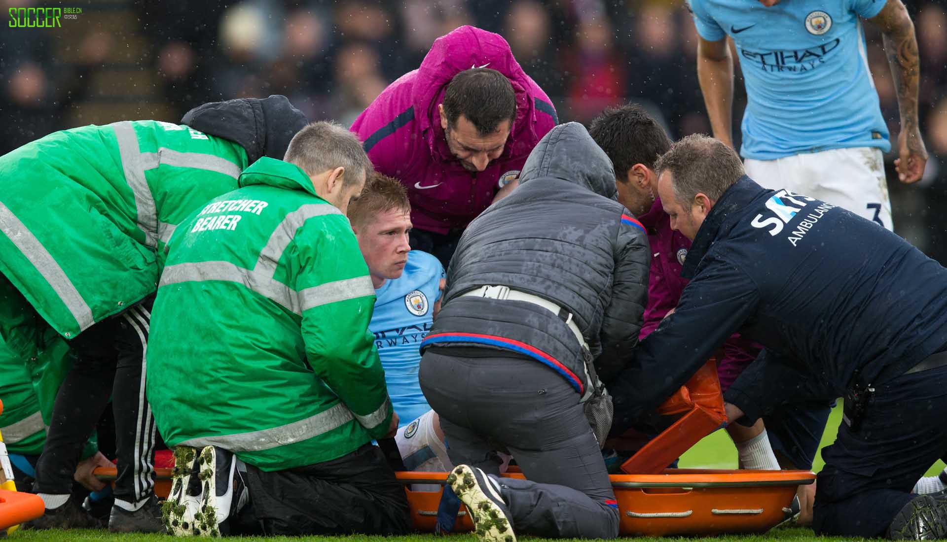 曼城钢铁侠!遭对手侵犯安然无恙 对手双双赛季报销