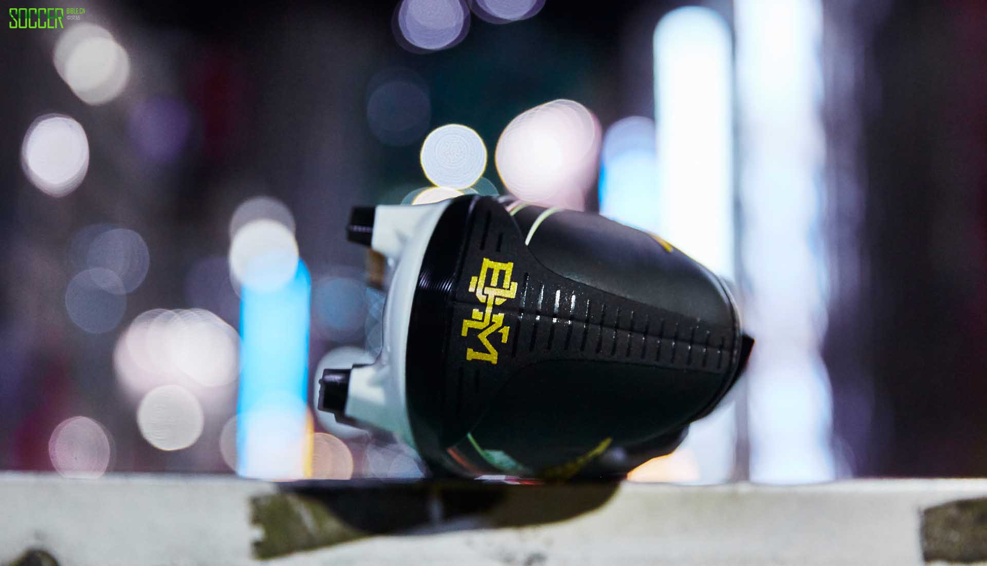 bhm-nike-mercurial-3-min